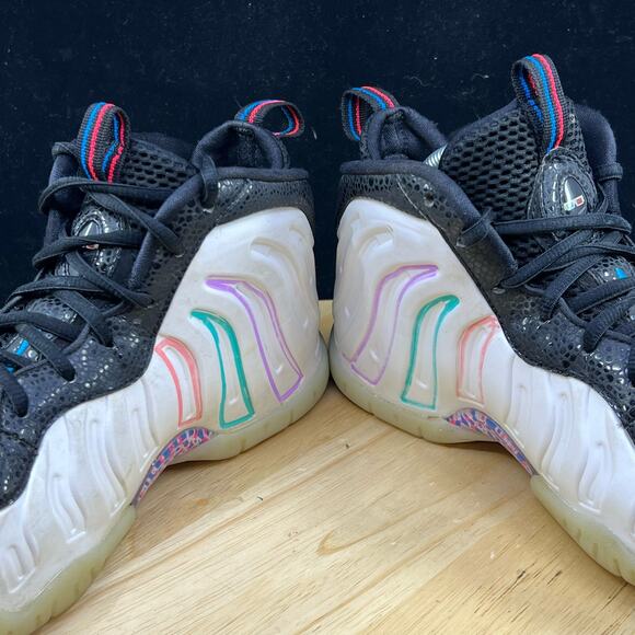 Nike Boys Little Posite Pro 644792-102 White Basketball Sneakers Sz 7y/ 8.5 W - Picture 9 of 12